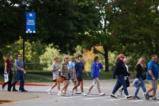 students on a campus visit