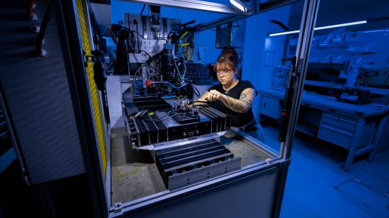 Student working in Engineering Lab